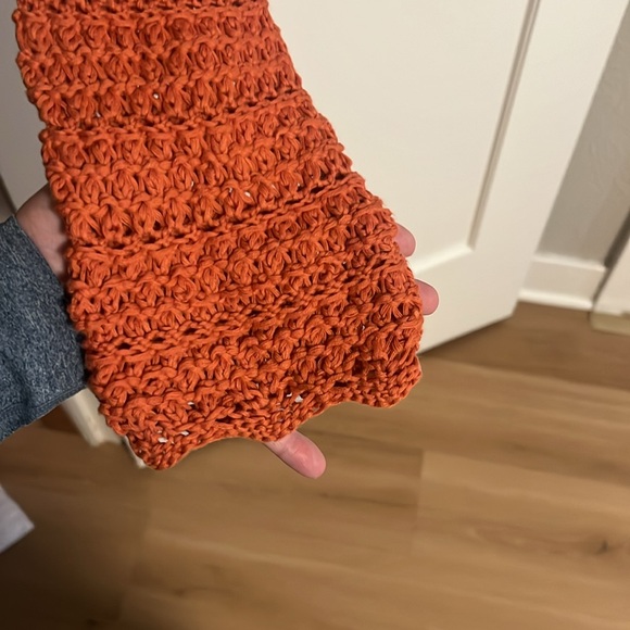 Orange knit sweater - Picture 3 of 3